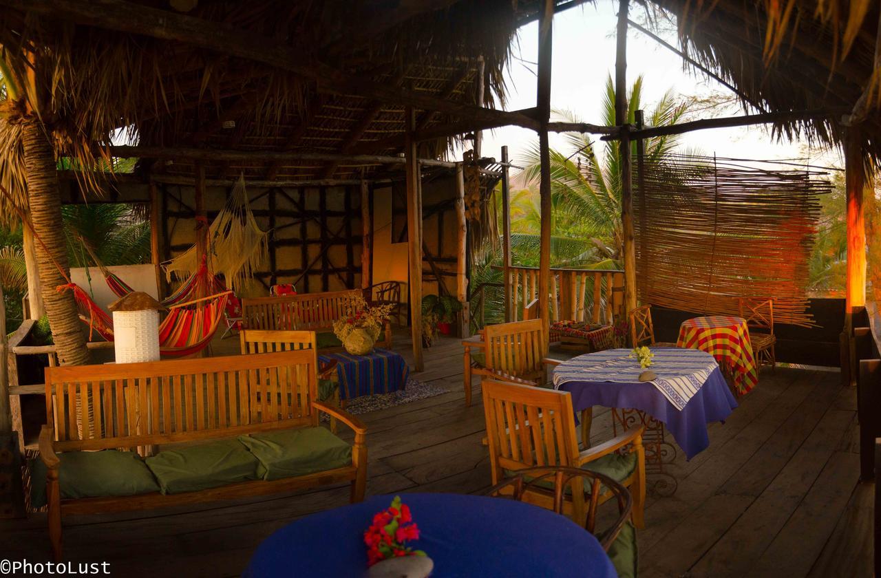 Palapa Cabins Las Piedronas Extérieur photo